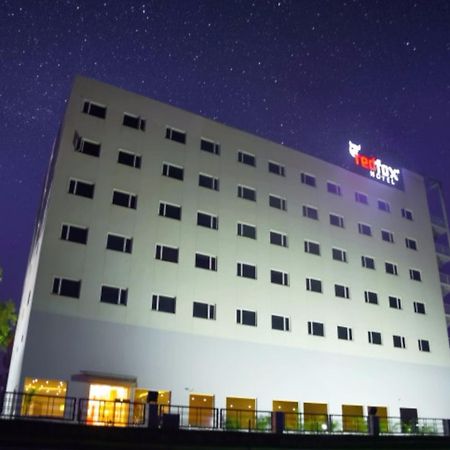 Red Fox Hotel, Chandīgarh מראה חיצוני תמונה