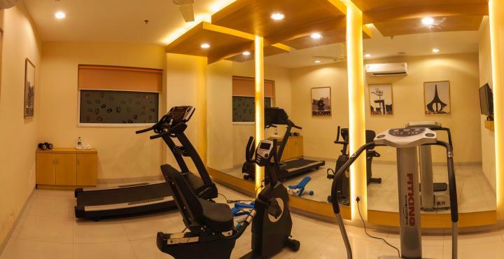 Red Fox Hotel, Chandīgarh מראה חיצוני תמונה