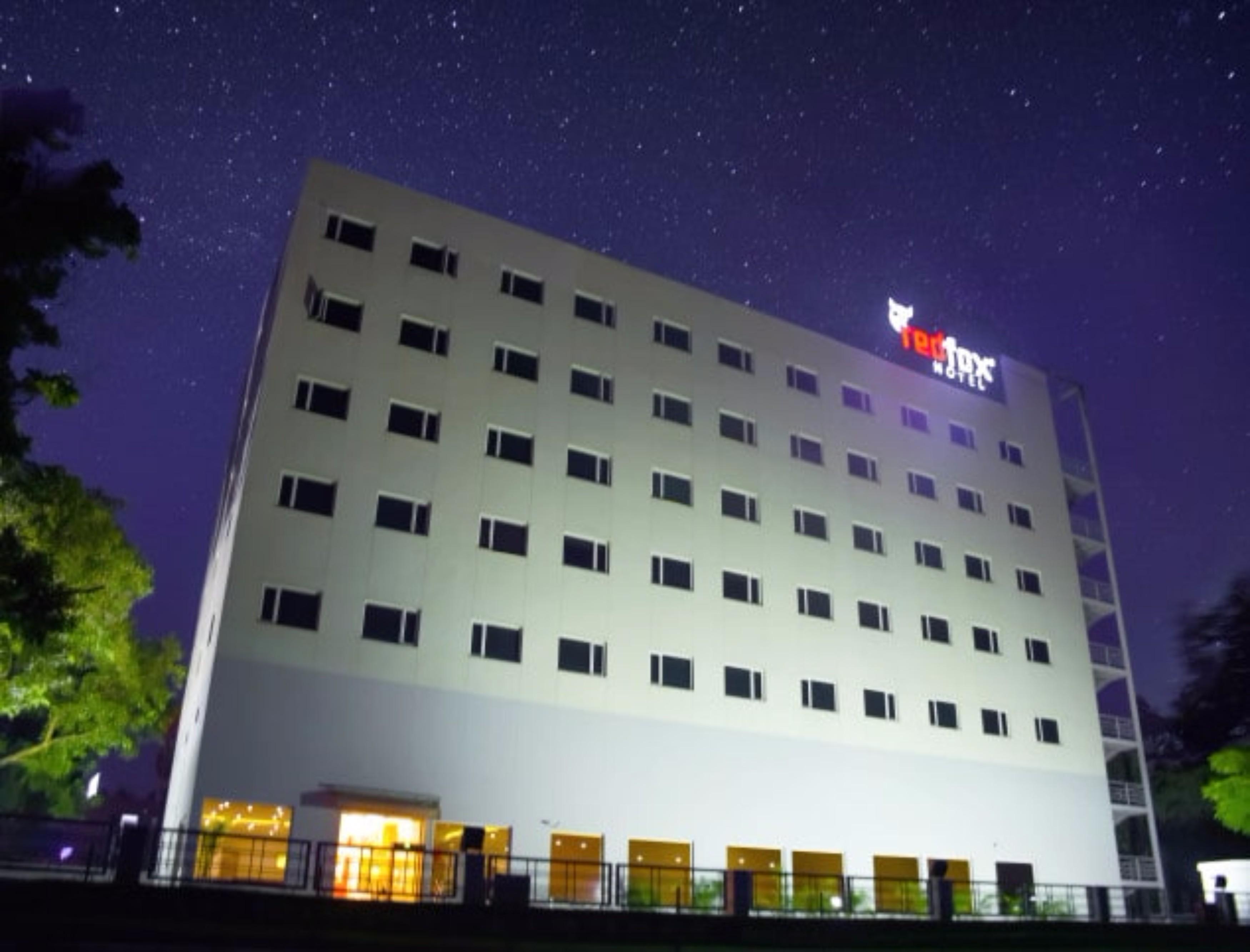 Red Fox Hotel, Chandīgarh מראה חיצוני תמונה