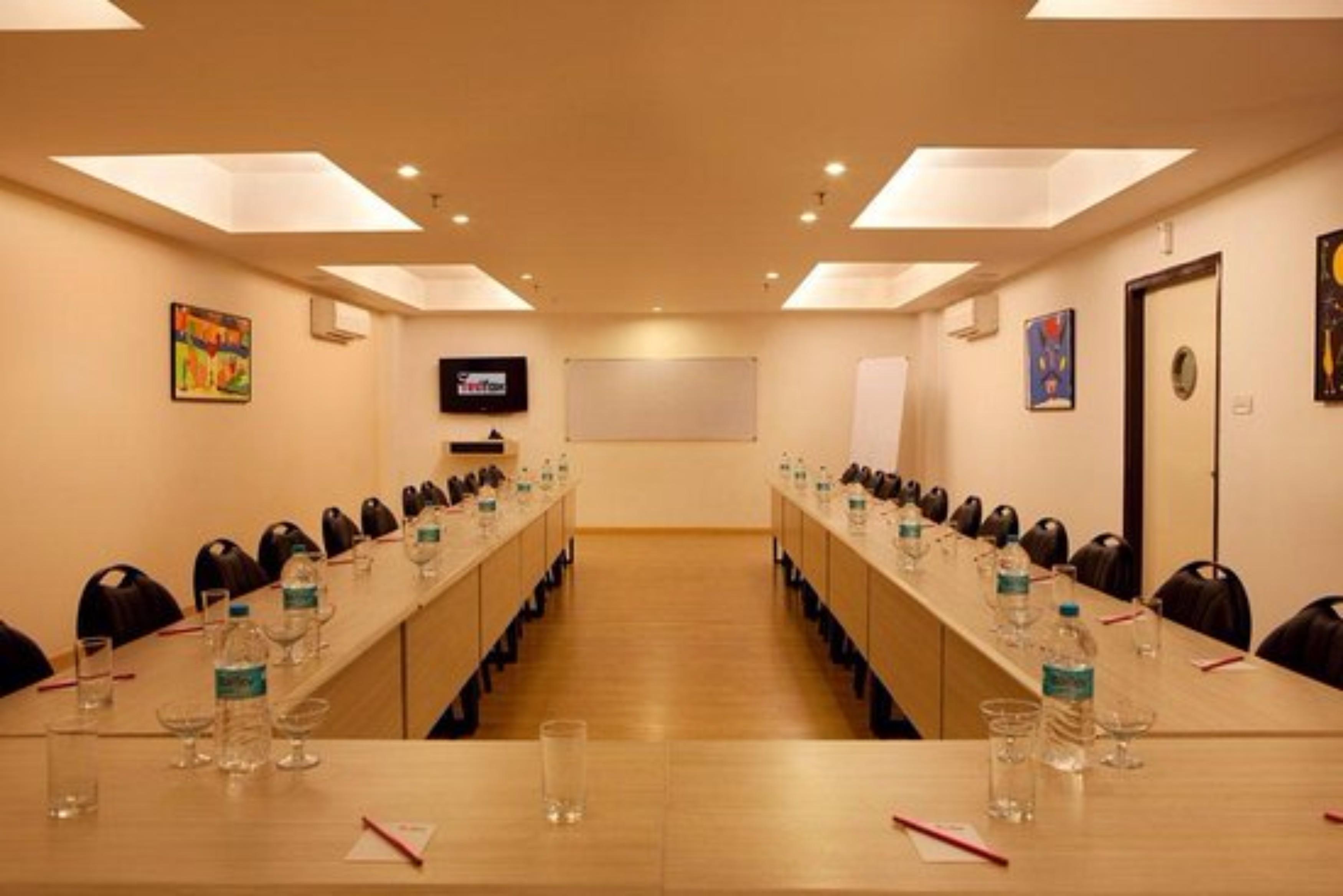 Red Fox Hotel, Chandīgarh מראה חיצוני תמונה