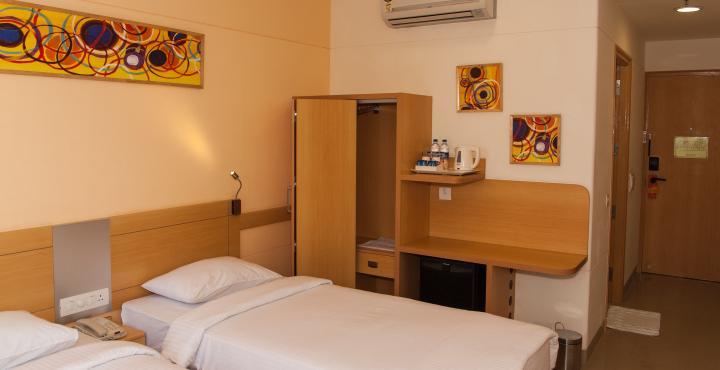 Red Fox Hotel, Chandīgarh מראה חיצוני תמונה