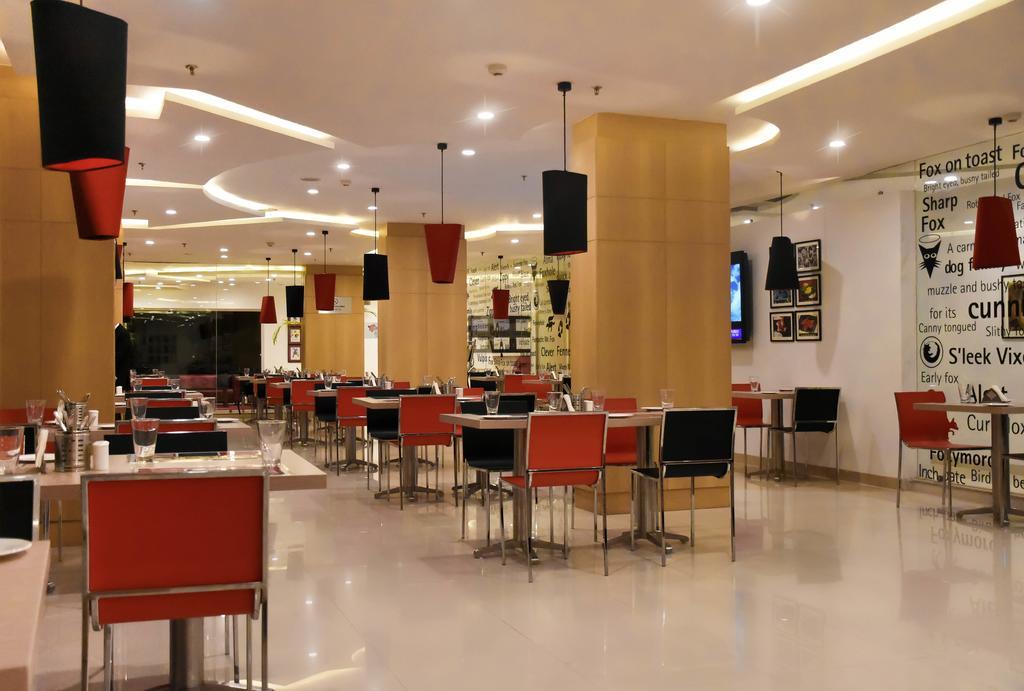 Red Fox Hotel, Chandīgarh מראה חיצוני תמונה