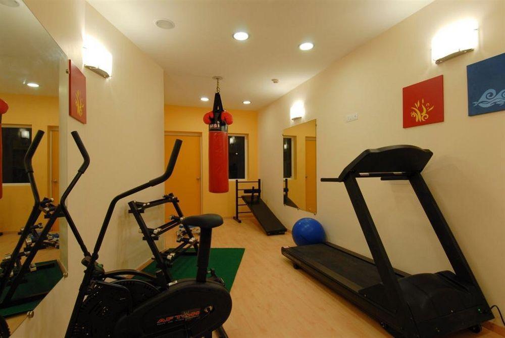 Red Fox Hotel, Chandīgarh מראה חיצוני תמונה